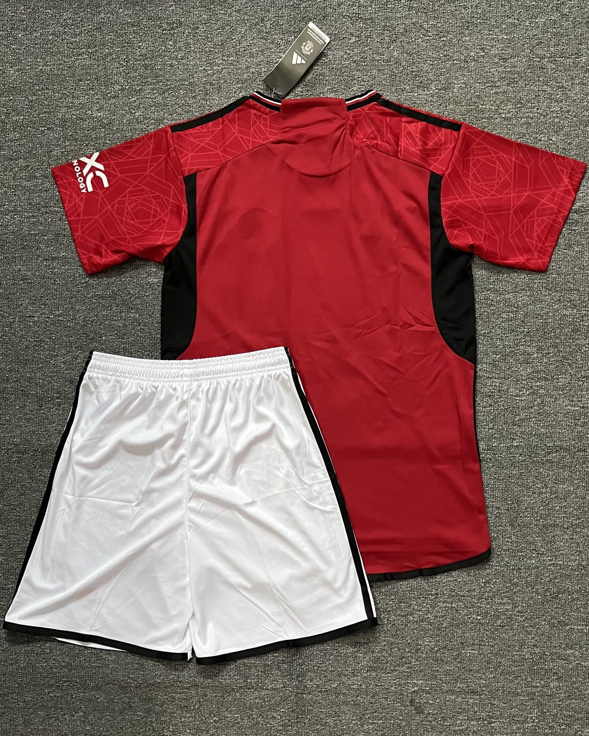 MANCHESTER UNITED Erwachsenen-Kit