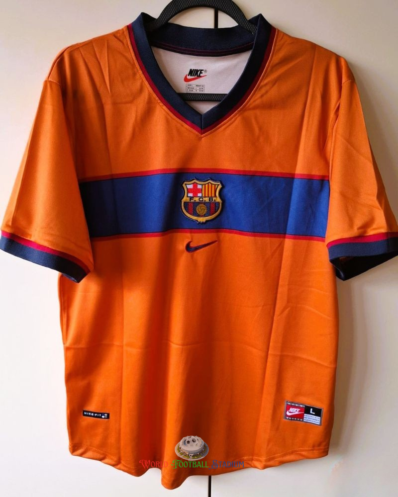 FIGO LUIS 1999-00 (Stange)