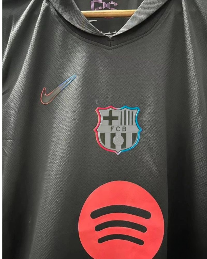 YAMAL LAMINIERT 2024-25 (Balken)