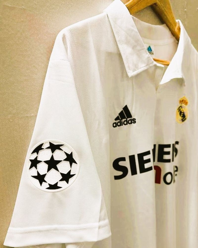 RONALDO 2002-03 (Echt M)