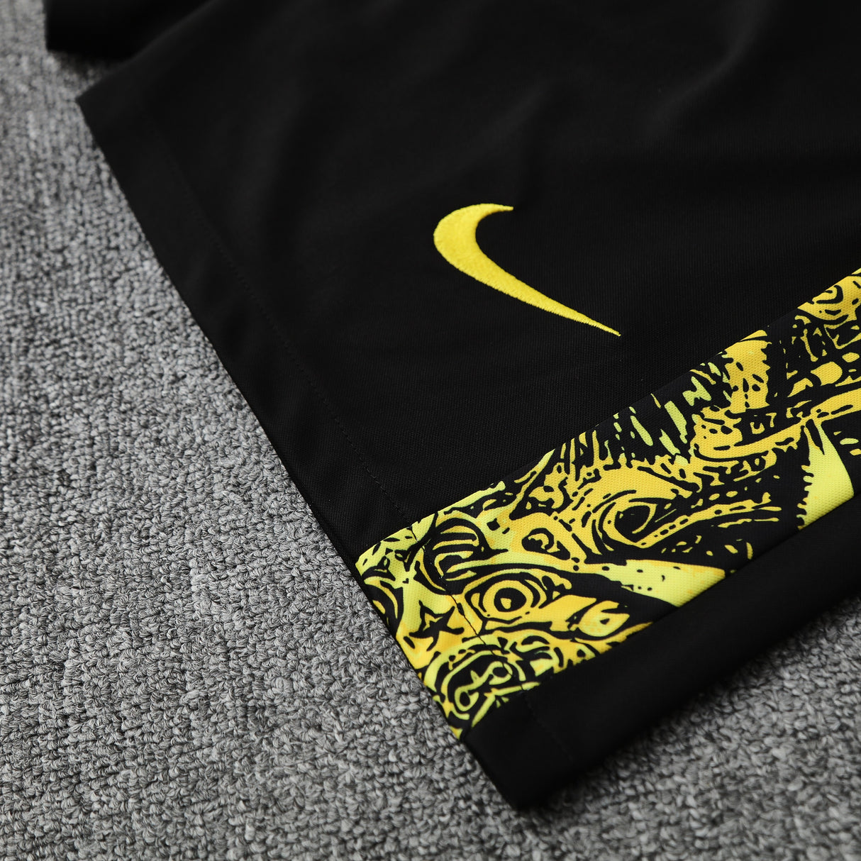 TANK TOP + SHORTS SPECIAL EDITION