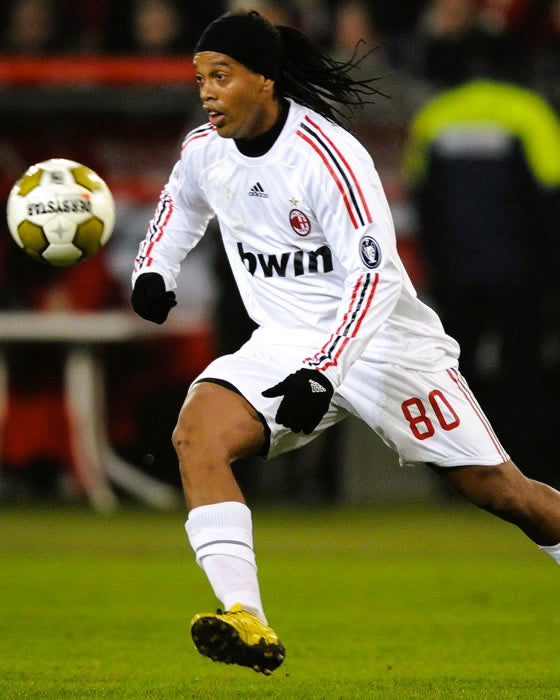 RONALDINHO 2009-10 (Tausend)