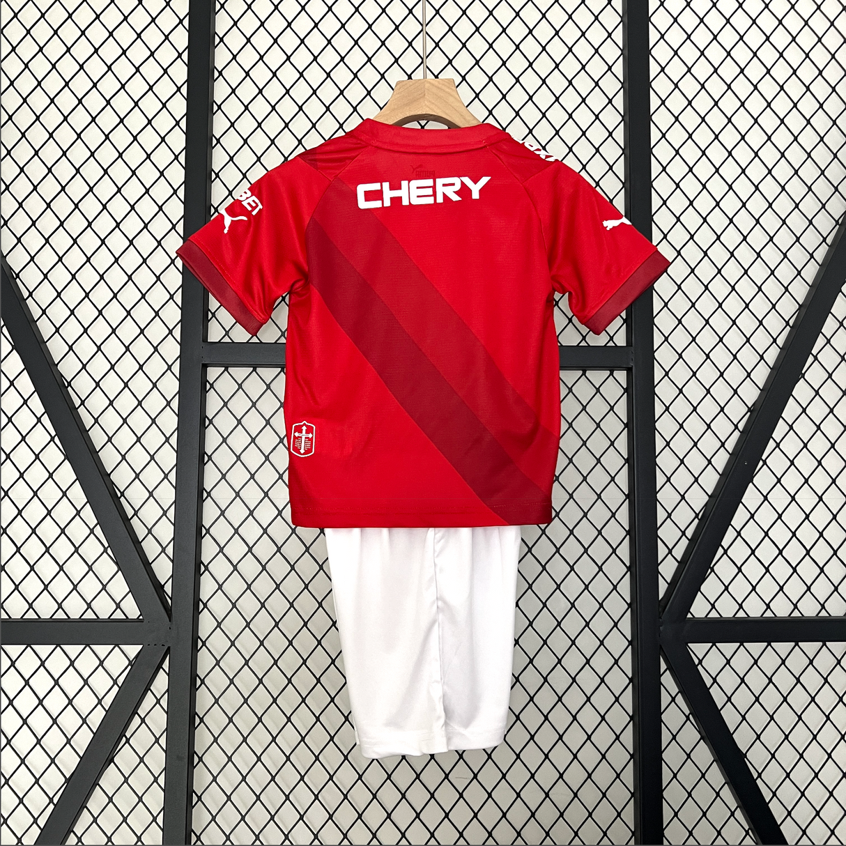 UNIVERSIDAD CATOLICA kid kit