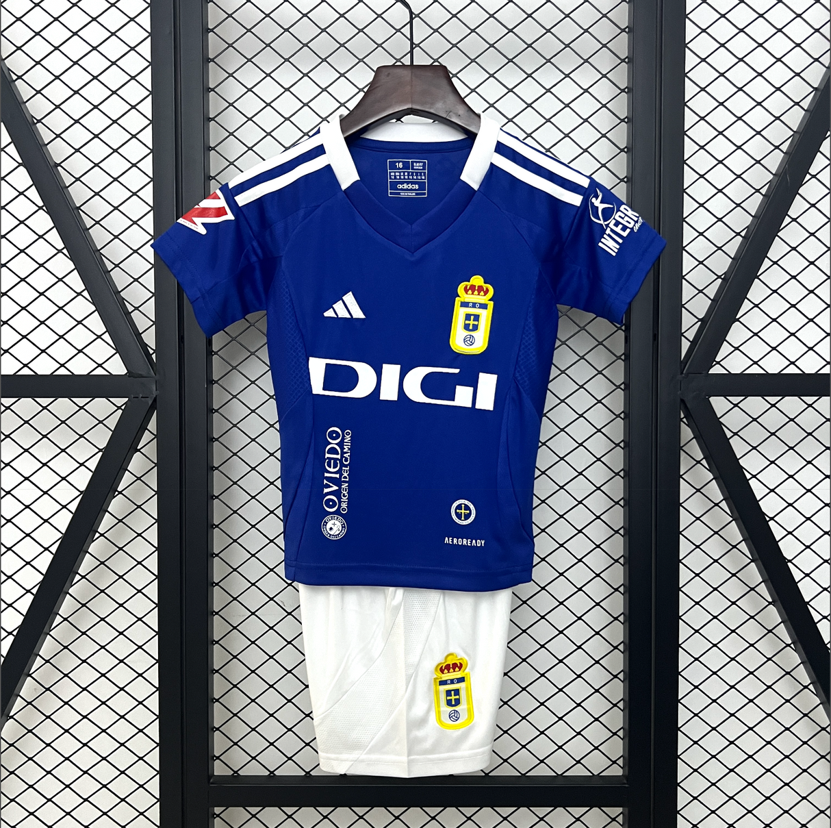 REAL OVIEDO kid kit