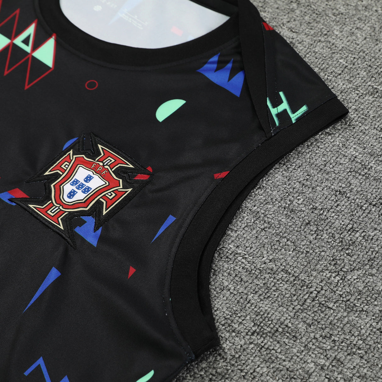 TANK TOP + SHORTS PORTUGUESE