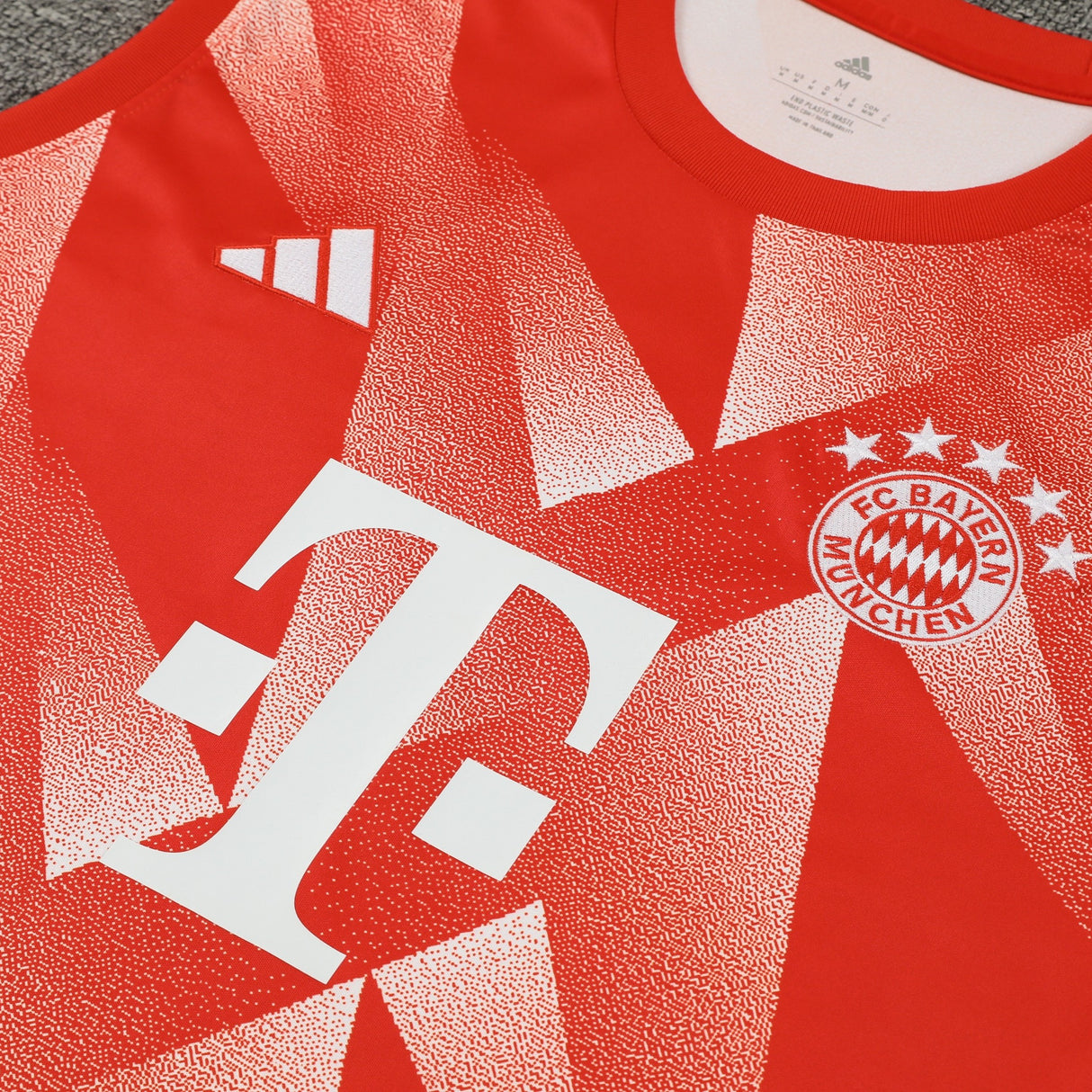 DÉBARDEUR + SHORT BAYERN MONACO