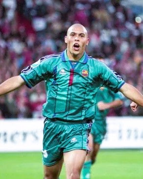 RONALDO 1996-97 (Barre) 
