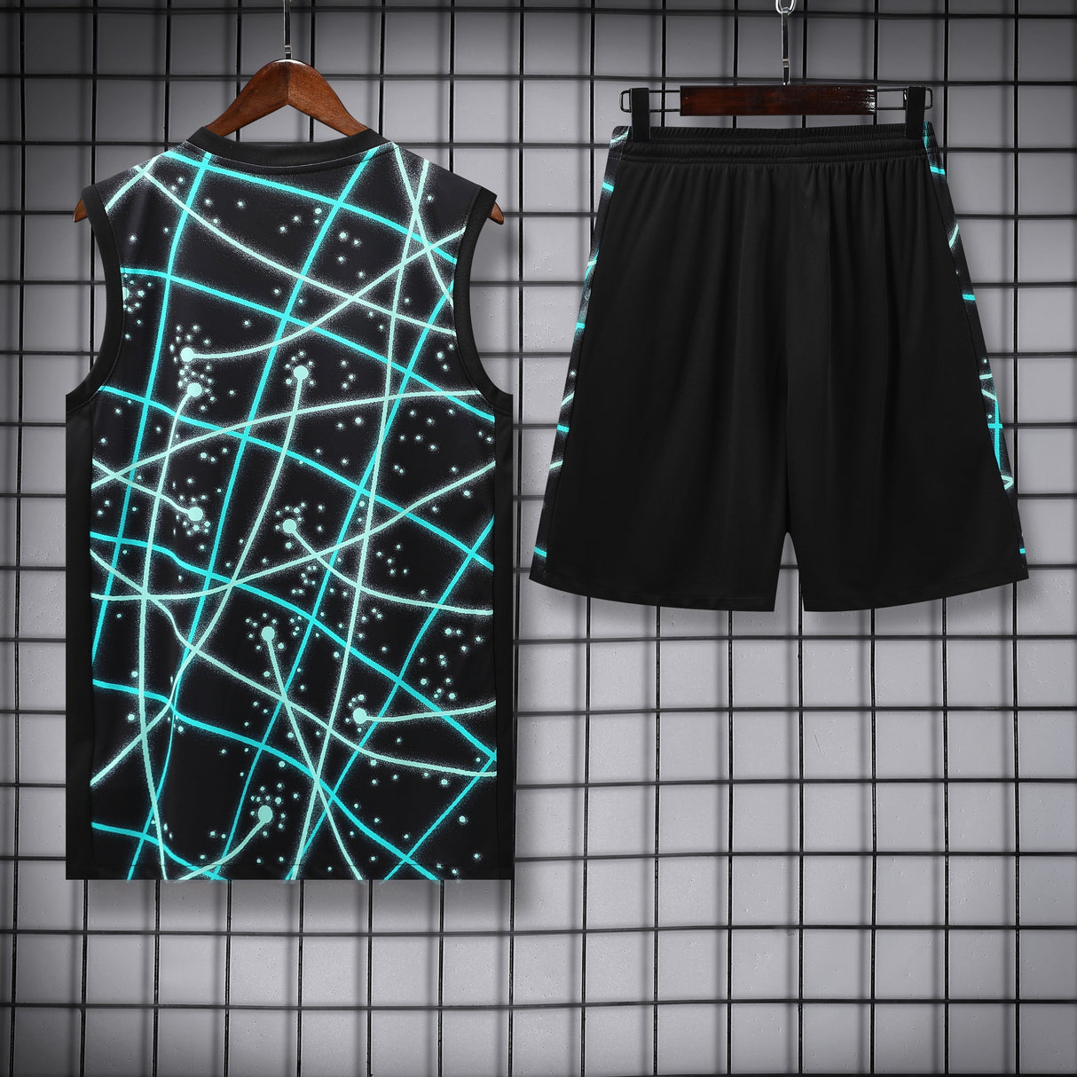 DÉBARDEUR + SHORT INTER