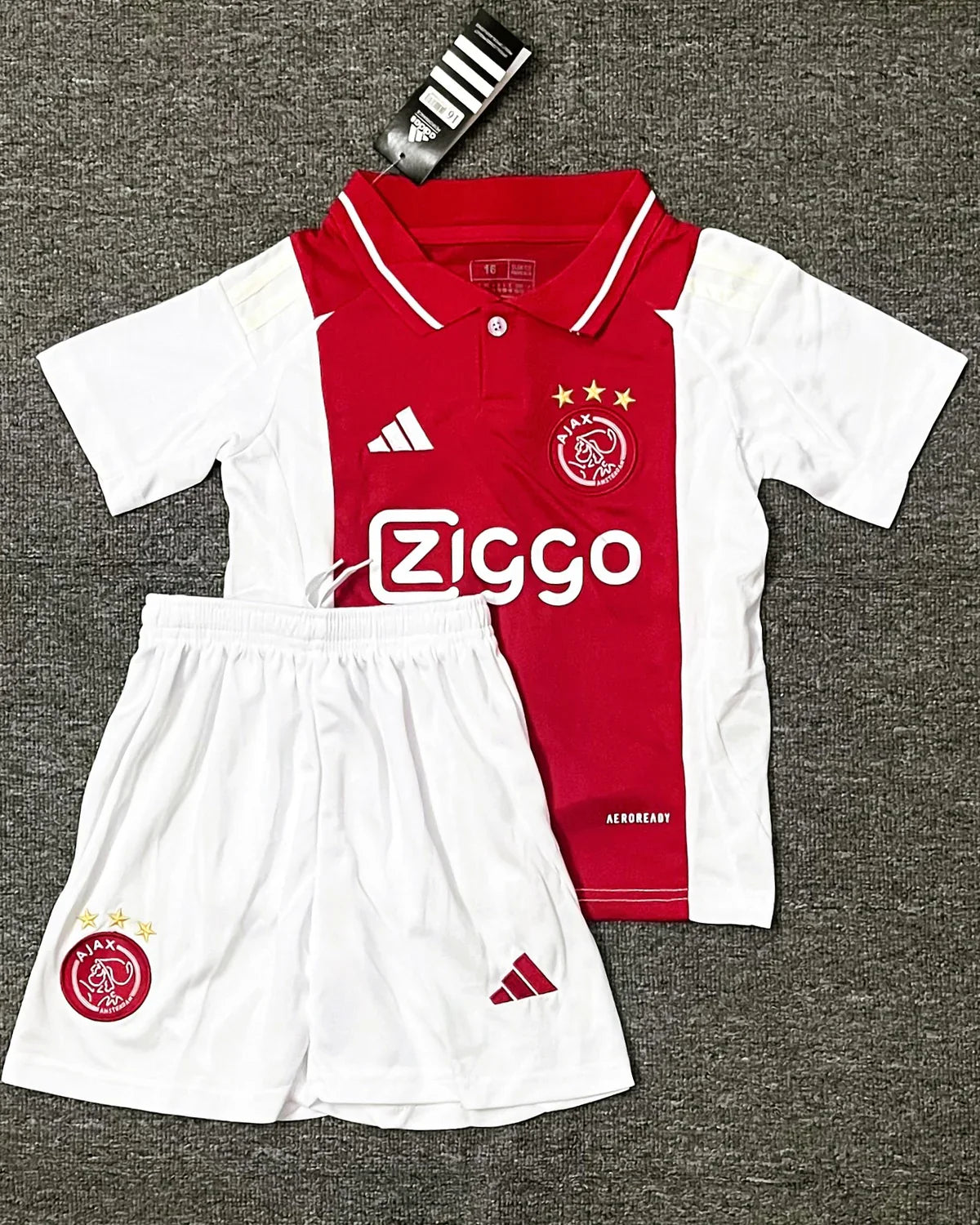 Kit enfant AJAX
