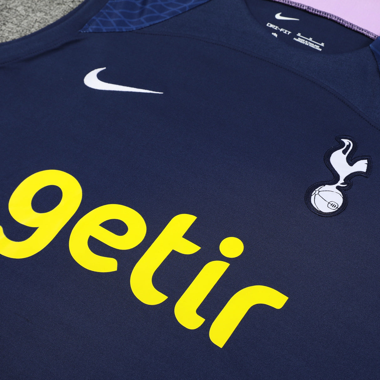 DÉBARDEUR + SHORT TOTTENHAM