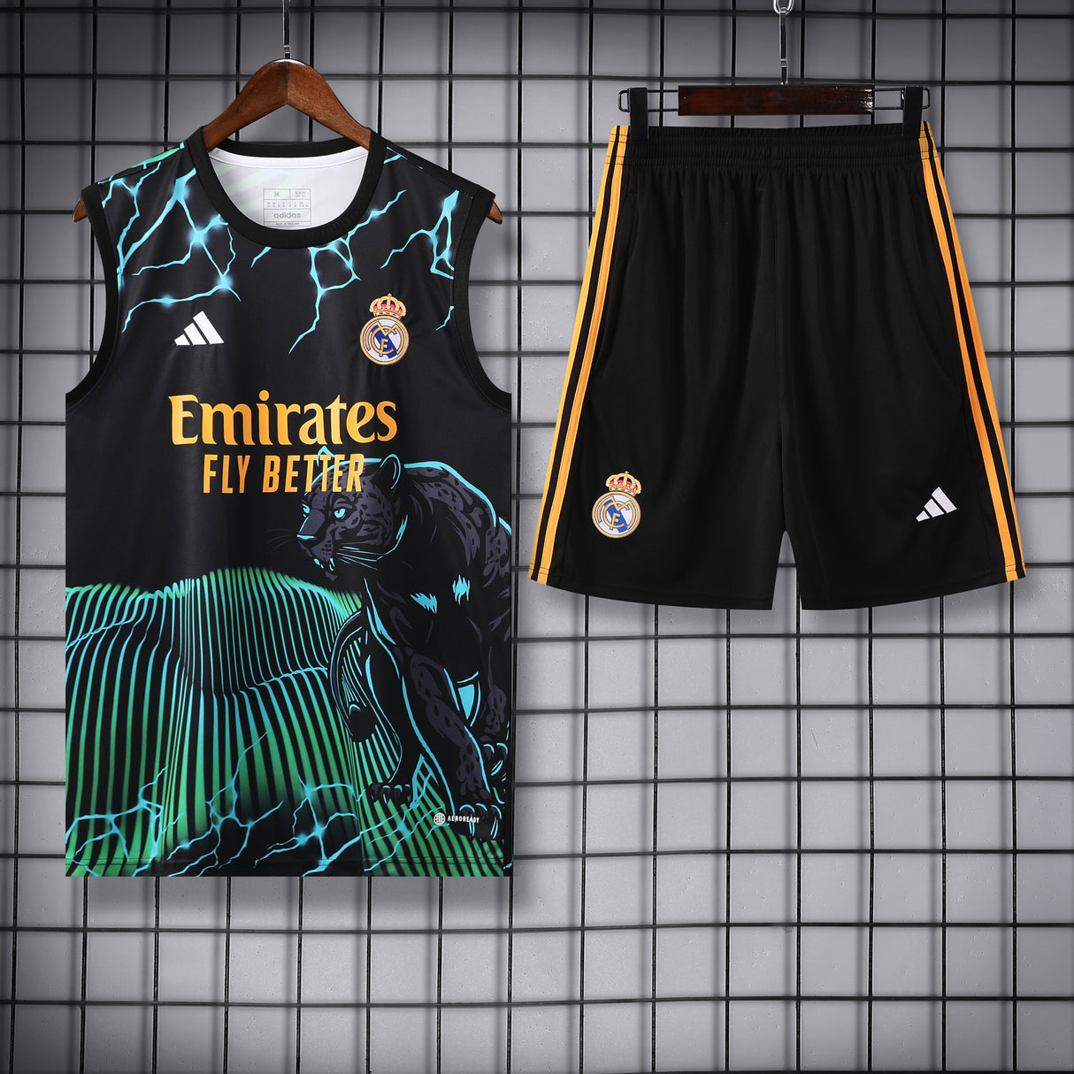 DÉBARDEUR + SHORT REAL MADRID