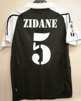 ZIDANE ZINEDINE 2001-02 (Echt M)