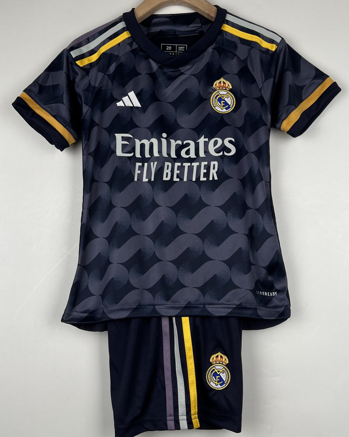 Maillot enfant du REAL MADRID