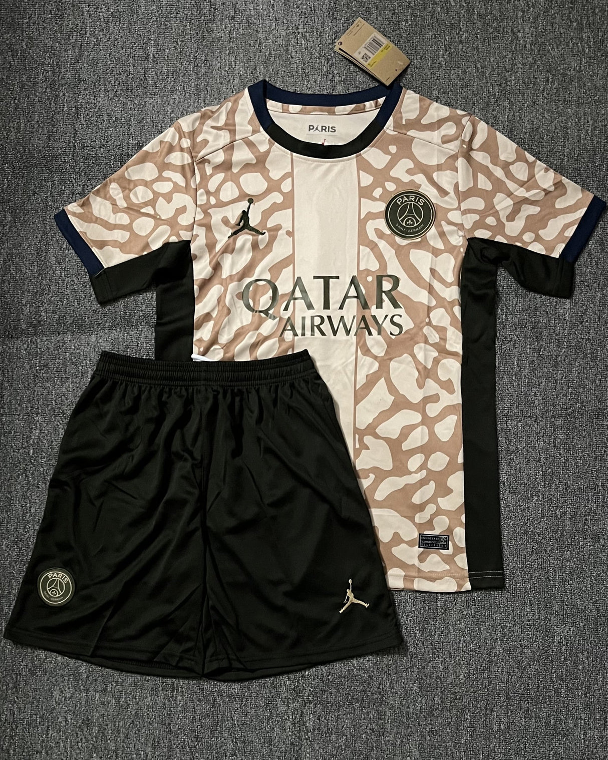 Kit Adulte PARIS SAINT GERMAIN
