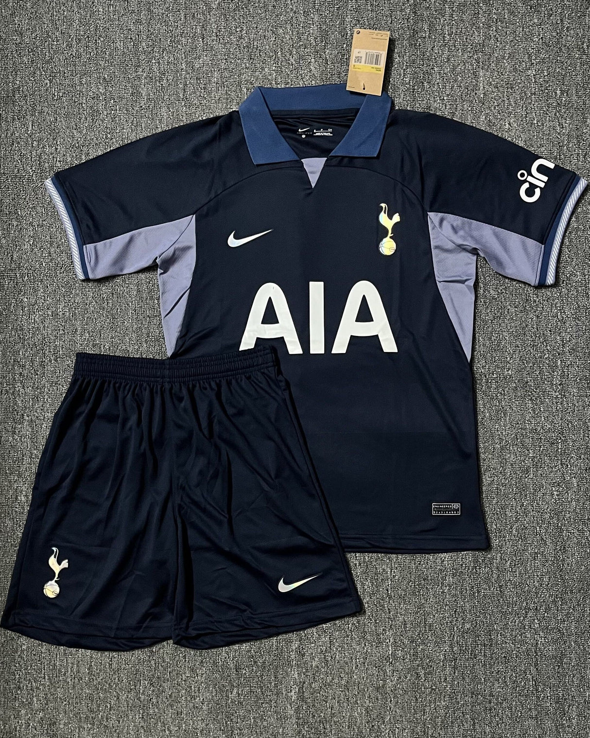 Kit adulte TOTTENHAM