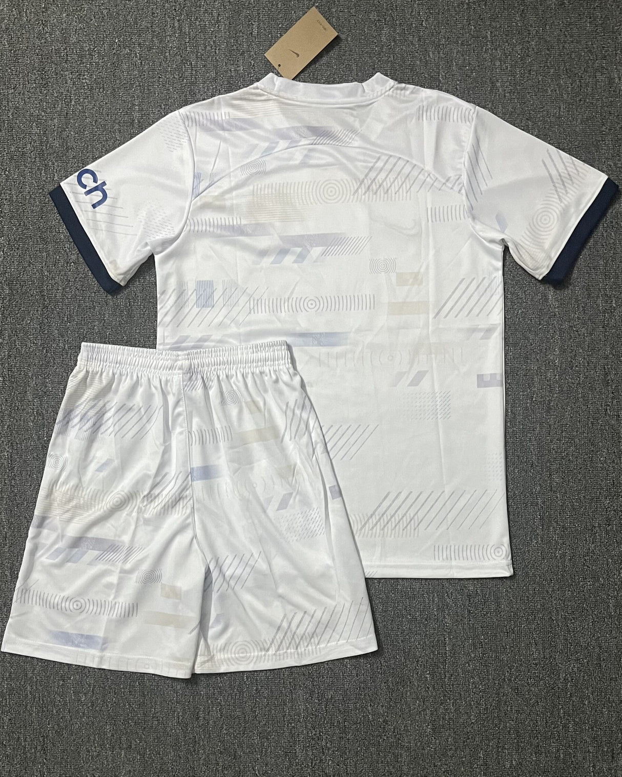 Kit adulte TOTTENHAM