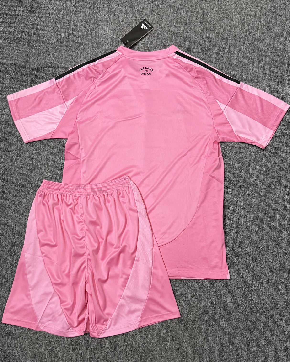 Kit adulte INTER MIAMI