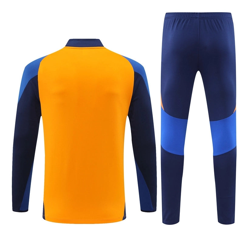 CLUB TRACKSUIT JUVENTUS 24/25 ORANGE
