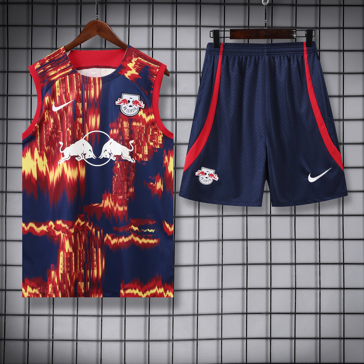 DÉBARDEUR + SHORT LEIPZG