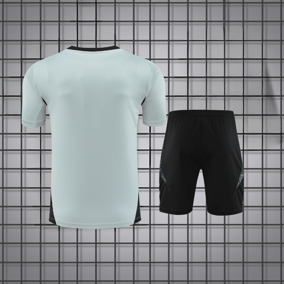 MAILLOT + SHORT REAL MADRID