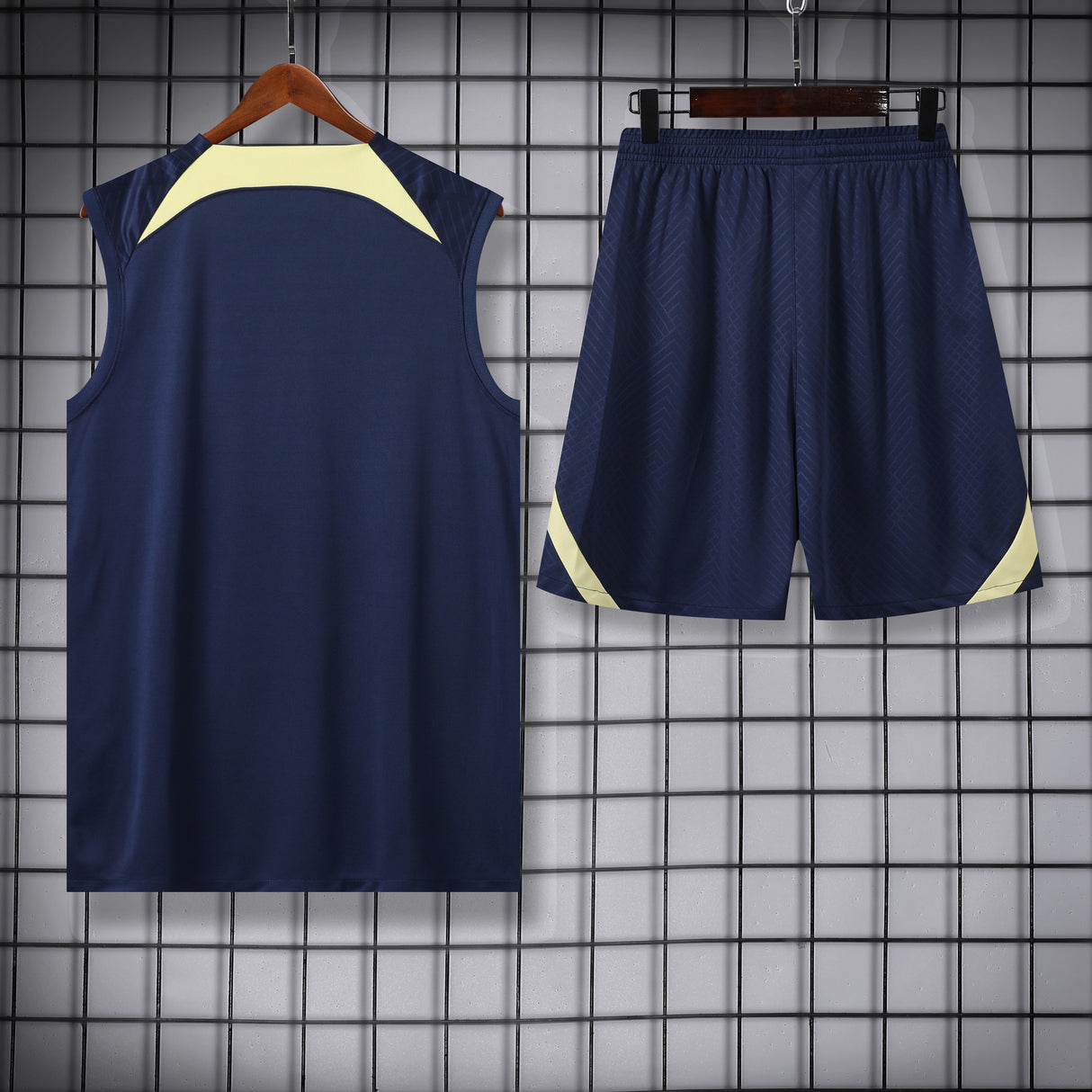 DÉBARDEUR + SHORT REAL MADRID