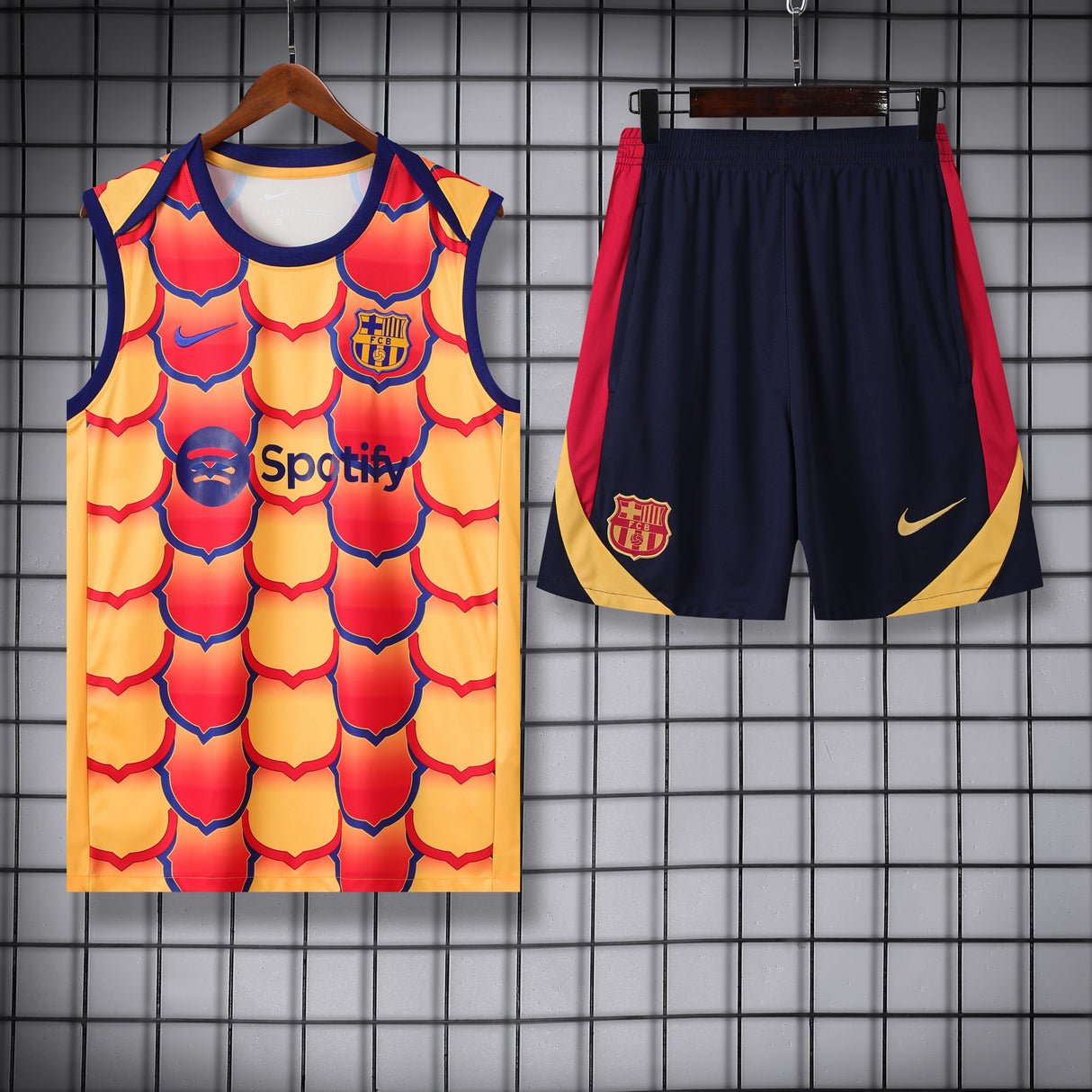 DÉBARDEUR + SHORT BARCELONE