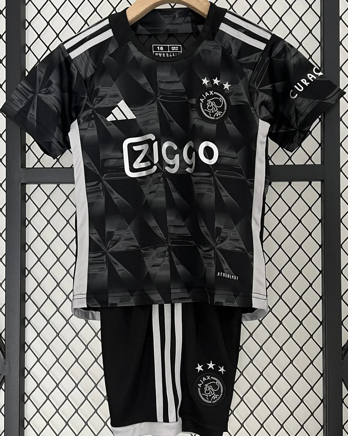 Kit enfant AJAX