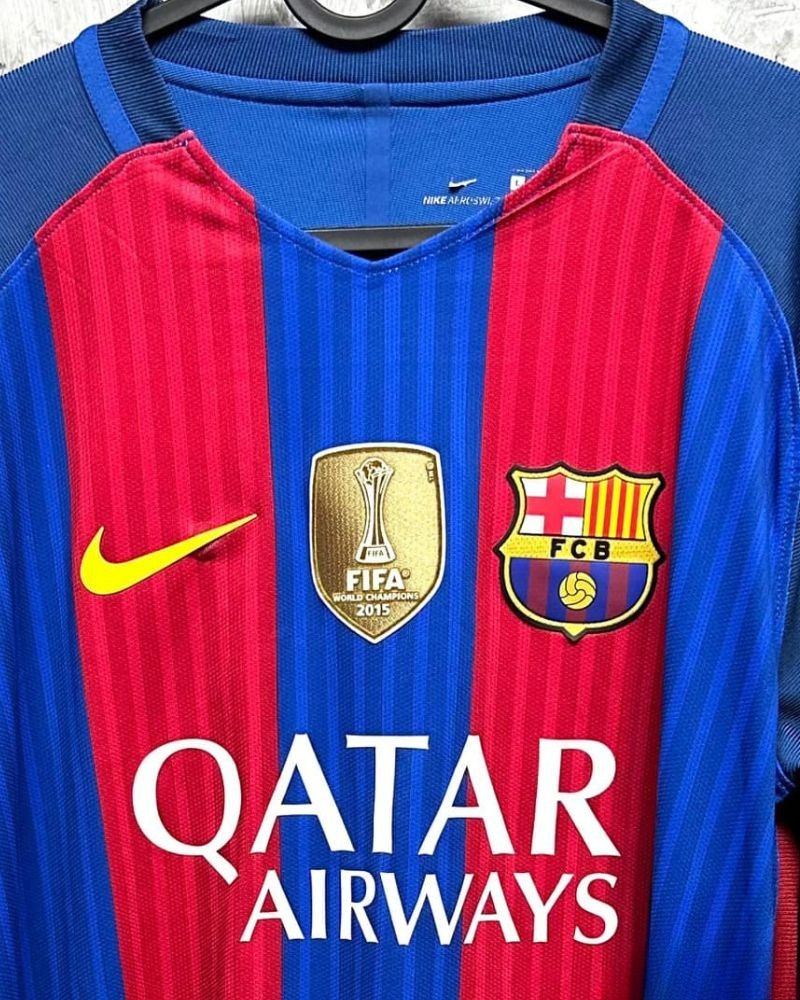 SUAREZ LUIS 2016-17 (Barre) 