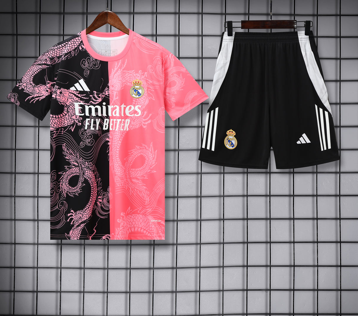 MAILLOT + SHORT REAL MADRID