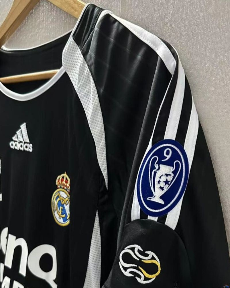 VAN NISTELROOY RUUD 2006-07 (Echt M)