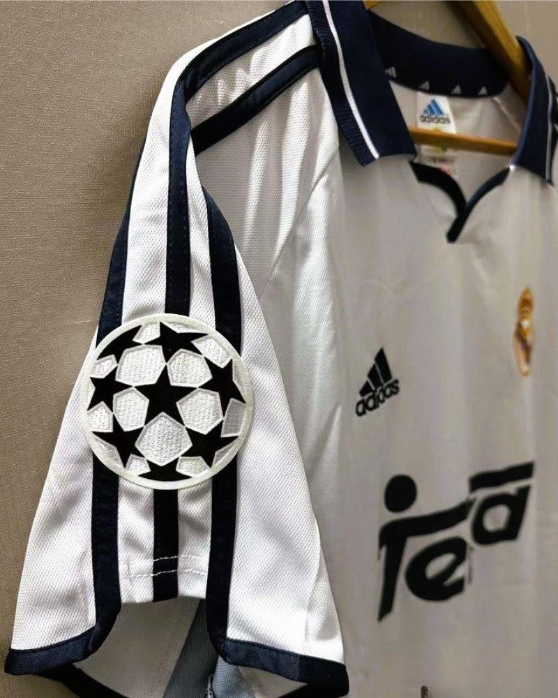 FIGO LUIS 2000-01 (Réal M) 
