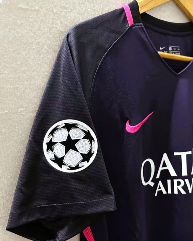 INIESTA ANDRES 2016-17 (Barre) 