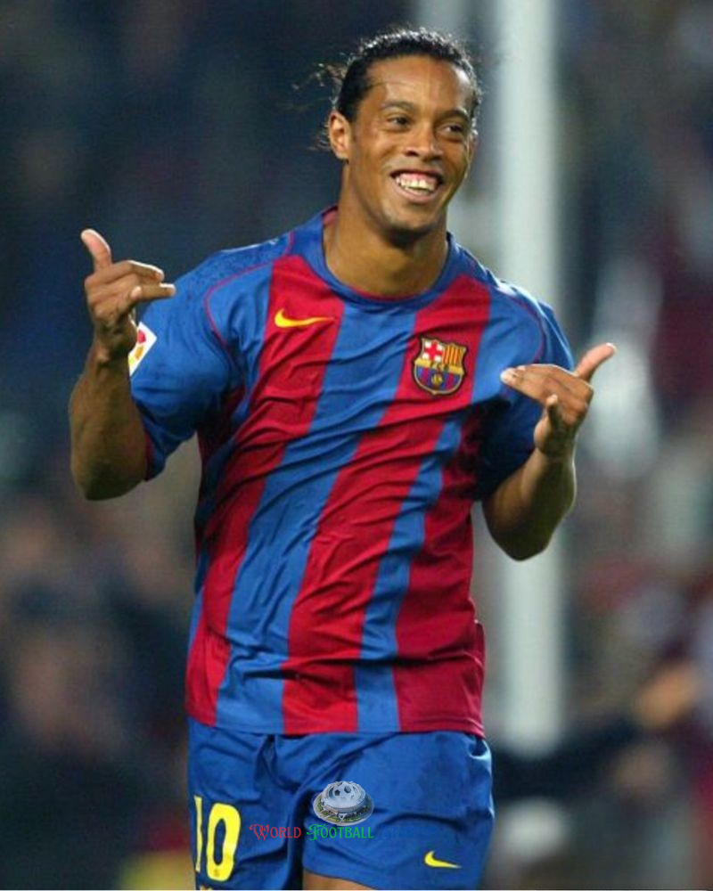 RONALDINHO 2004-05 (Barre) 
