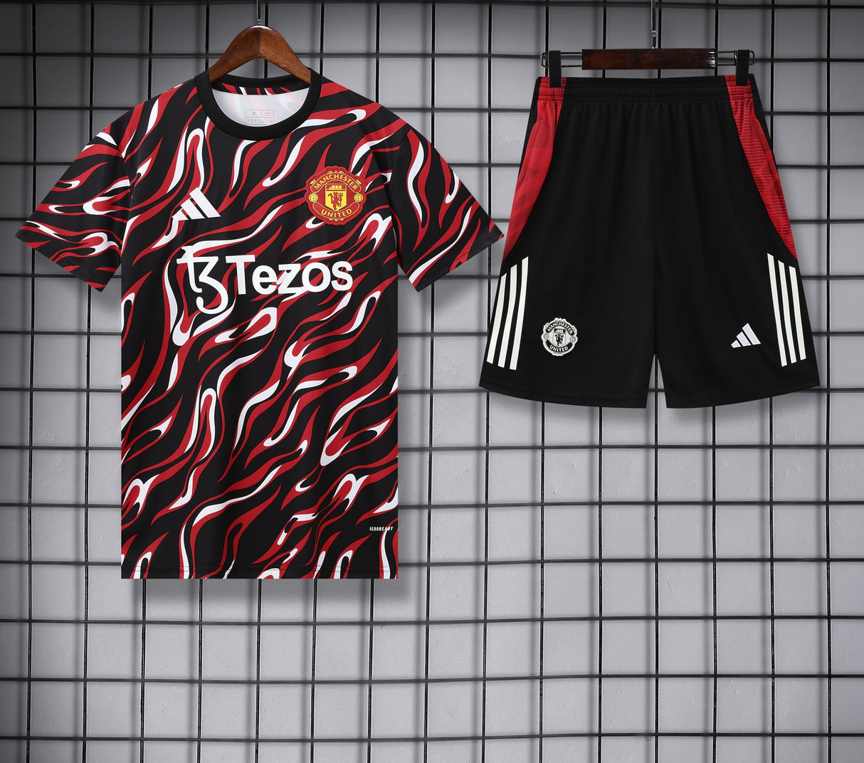 KIT MAILLOT + SHORT MANCHESTER UNITED