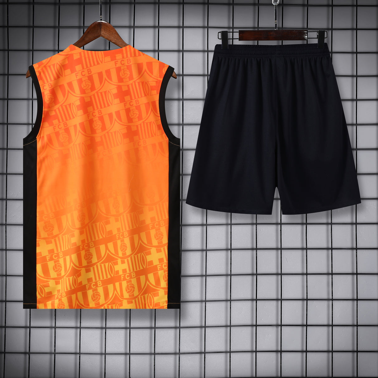 DÉBARDEUR + SHORT BARCELONE