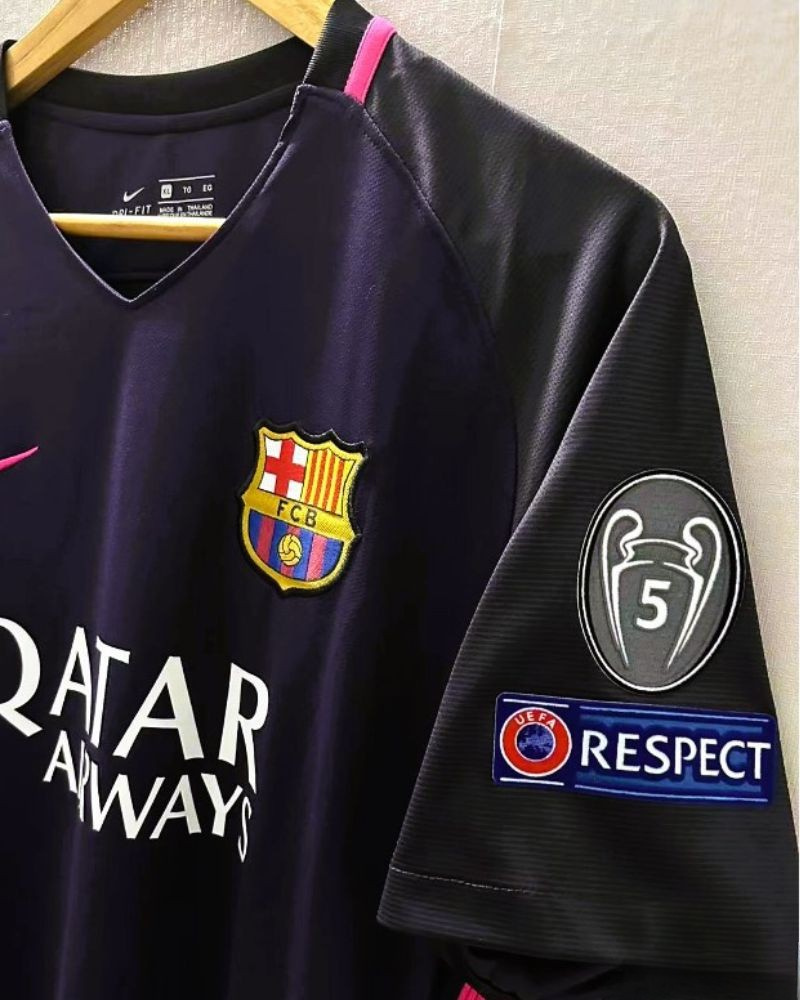 INIESTA ANDRES 2016-17 (Barre) 