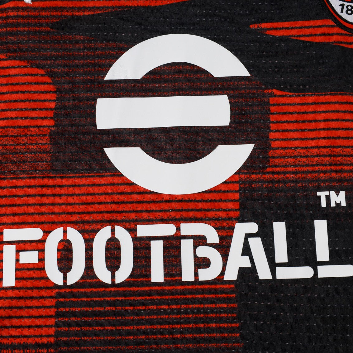 DÉBARDEUR et SHORT MILAN
