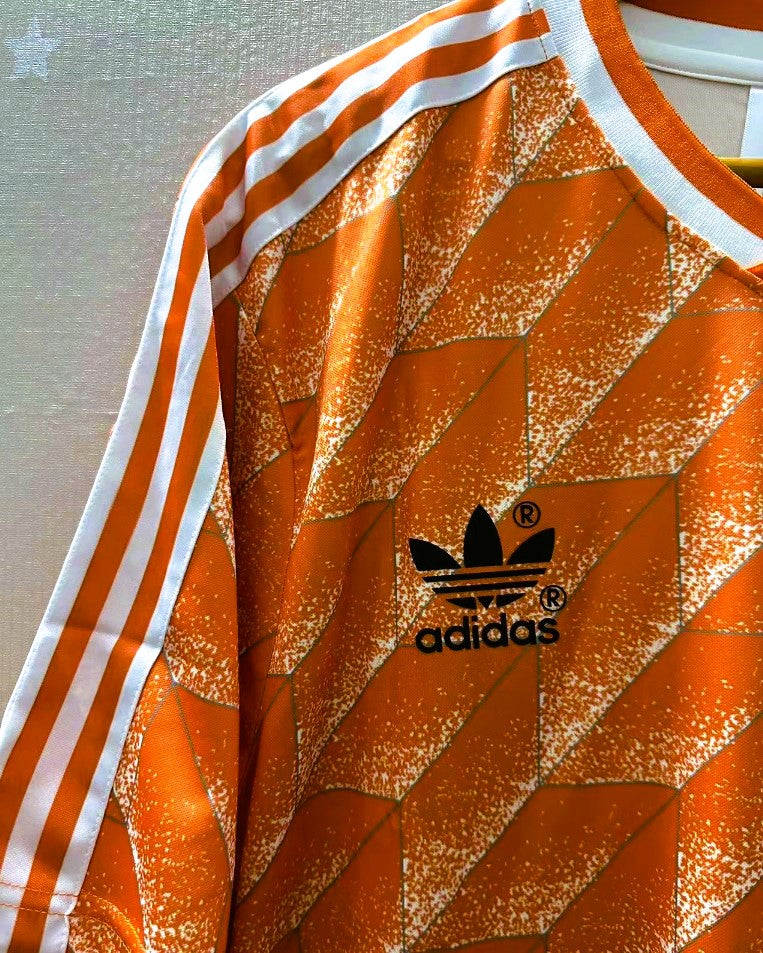 VAN BASTEN MARCO 1988-89 (Ola) 