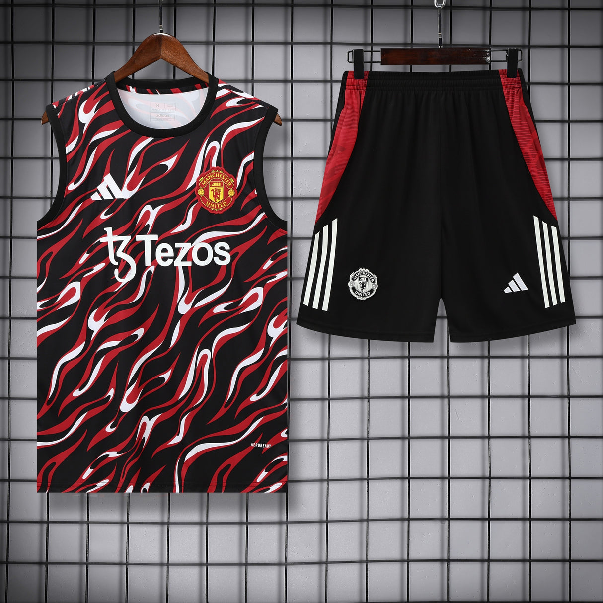 DÉBARDEUR + SHORT MANCHESTER UNITED