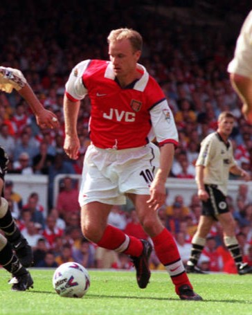 BERGKAMP DENNIS 1998-99 (Ars) 