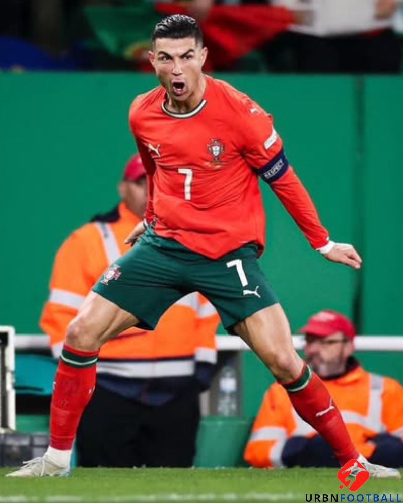 RONALDO CRISTIANO 2025-26 (Par) 
