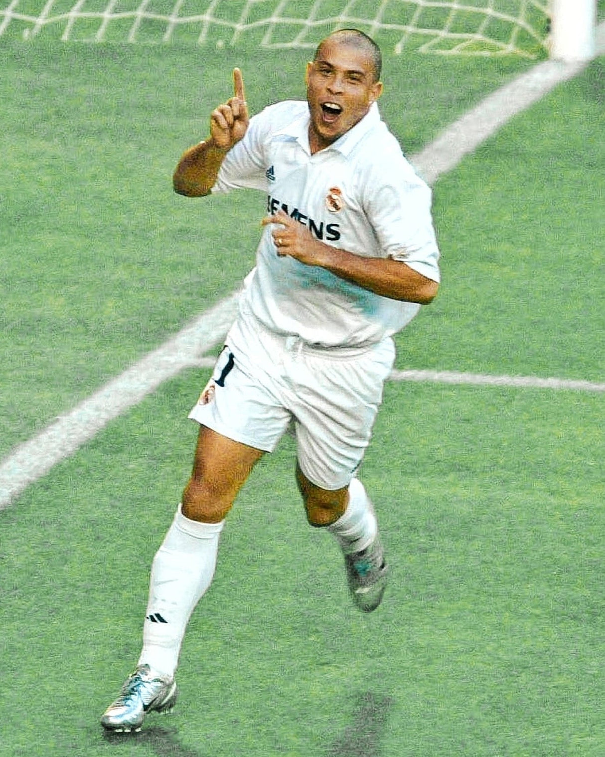 RONALDO 2002-03 (Real M) 