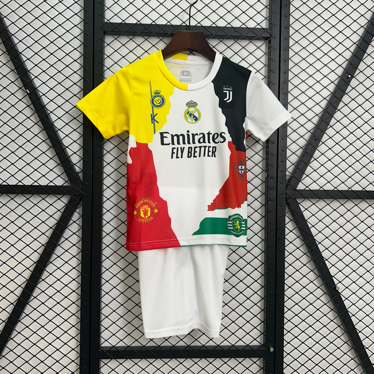 Kit enfant commémoratif Ronaldo