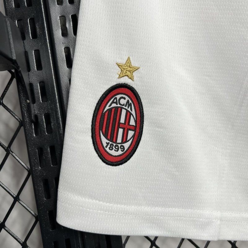 Short Domicile AC Milan 2024-25