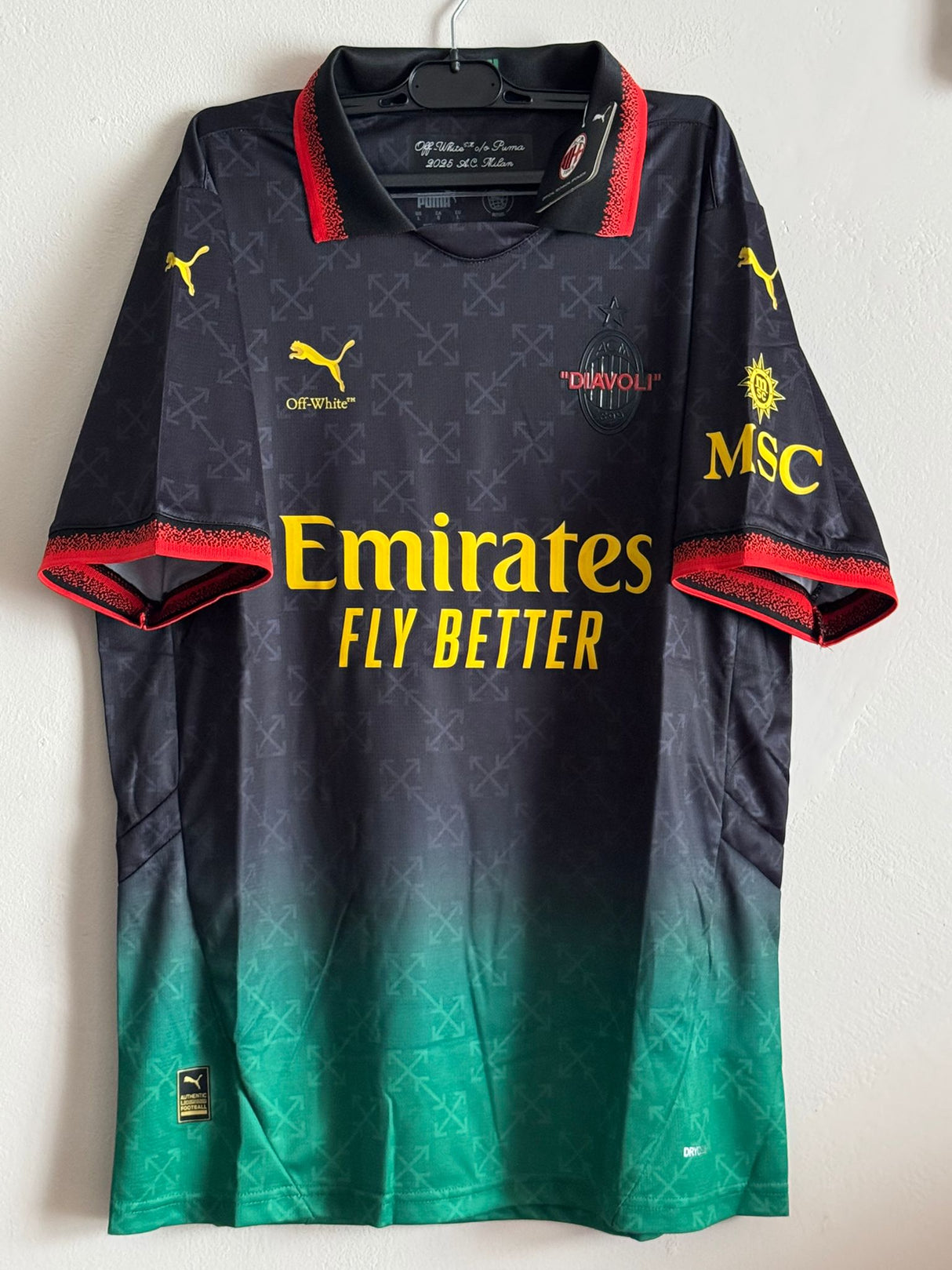 MILAN X OFF-WHITE 2025-2026