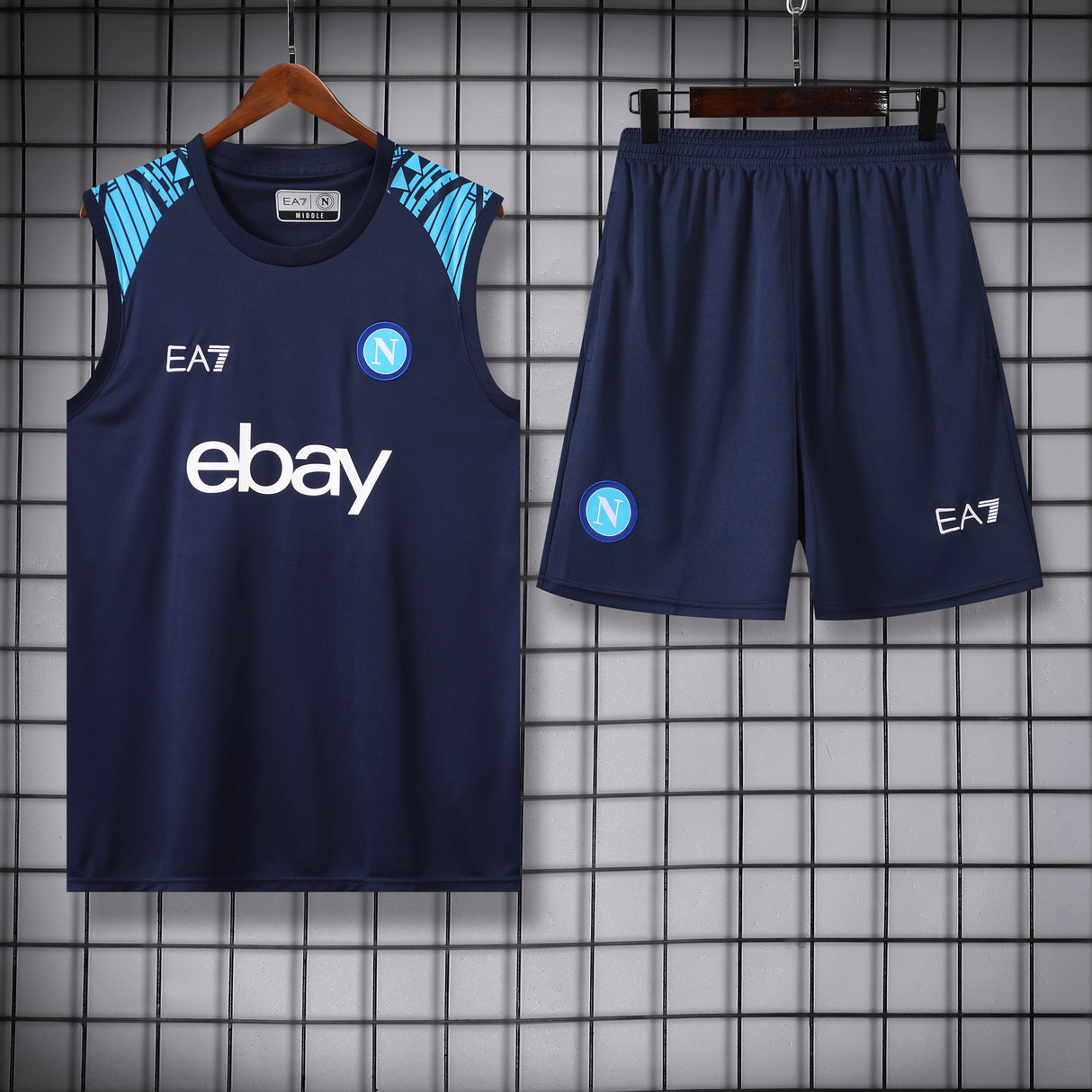 DÉBARDEUR + SHORT NAPOLI