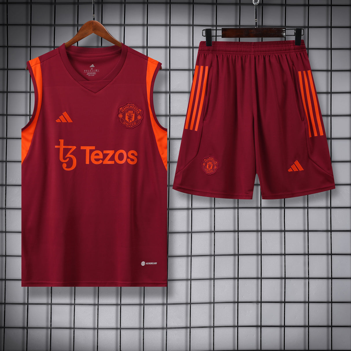 DÉBARDEUR + SHORT MANCHESTER UNITED