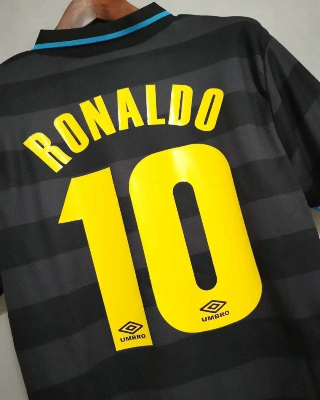 RONALDO 1997-98 (Int) 
